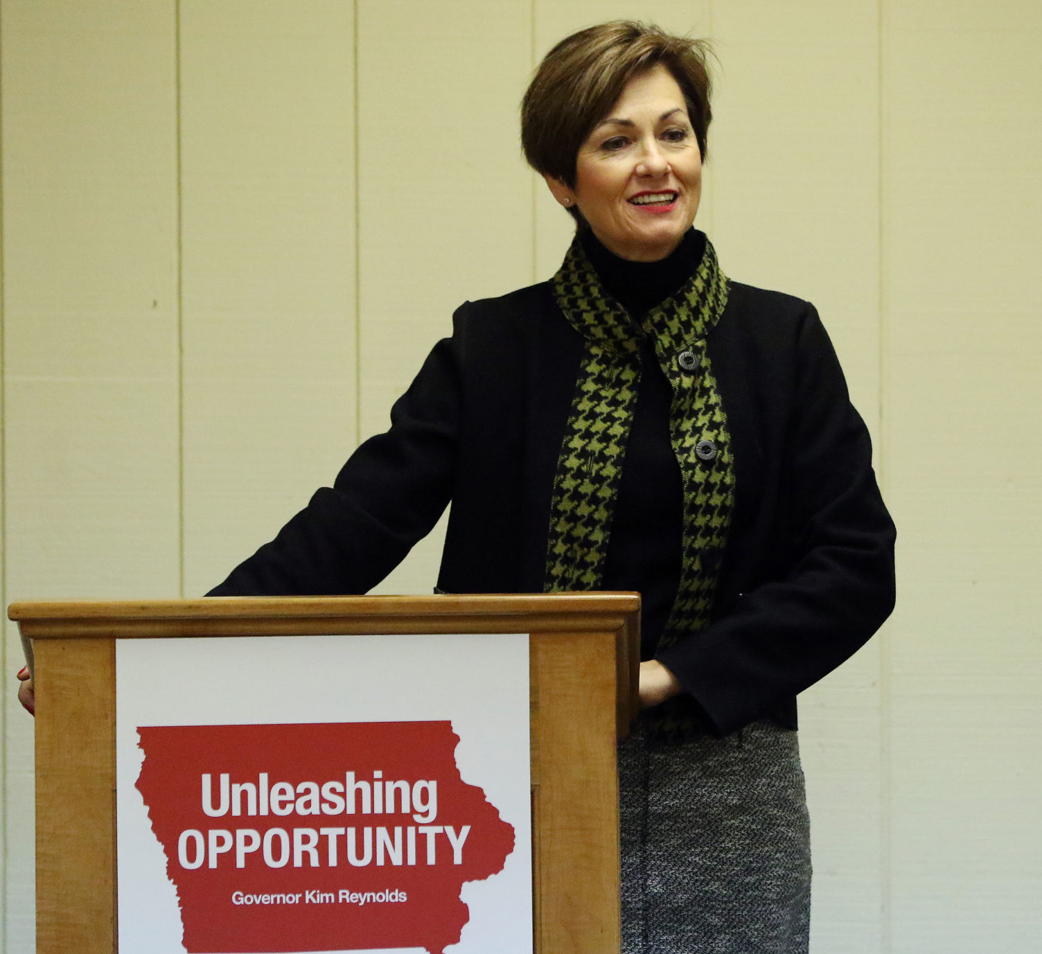 Governor Reynolds 006